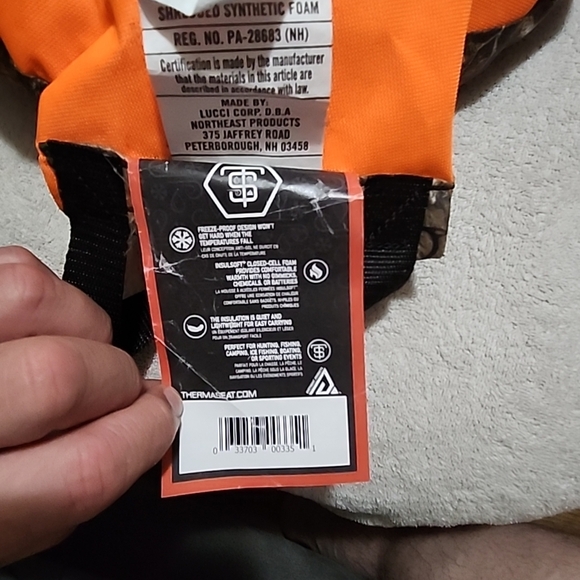 Heat-A-Seat by ThermaSeat- Insulated Hunting Seat Cushion, Blaze/Camo - Picture 3 of 3